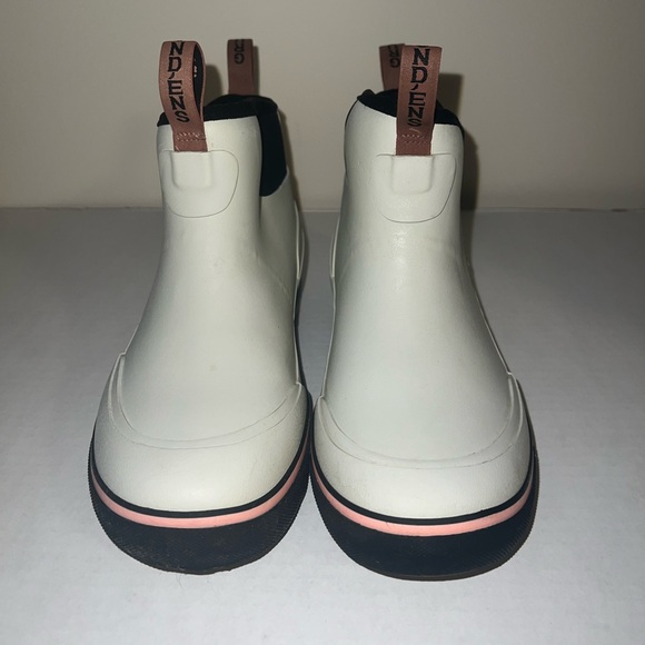 Grundens Women’s Boots - Picture 2 of 6